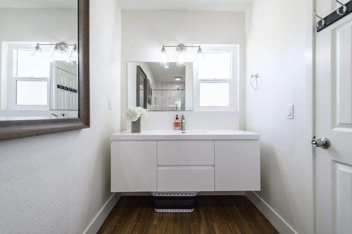 Spacious Disneyland 5 Bedroom 4 Bath House With Game Room Anaheim Dış mekan fotoğraf