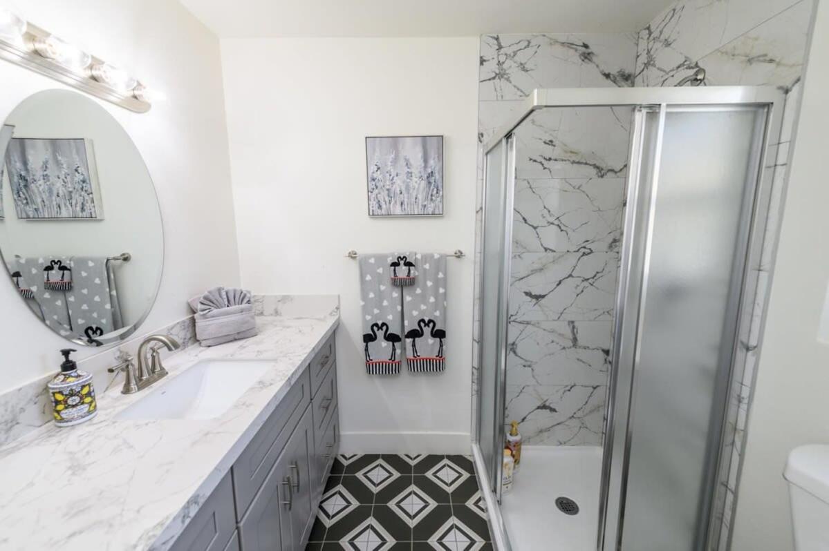 Spacious Disneyland 5 Bedroom 4 Bath House With Game Room Anaheim Dış mekan fotoğraf