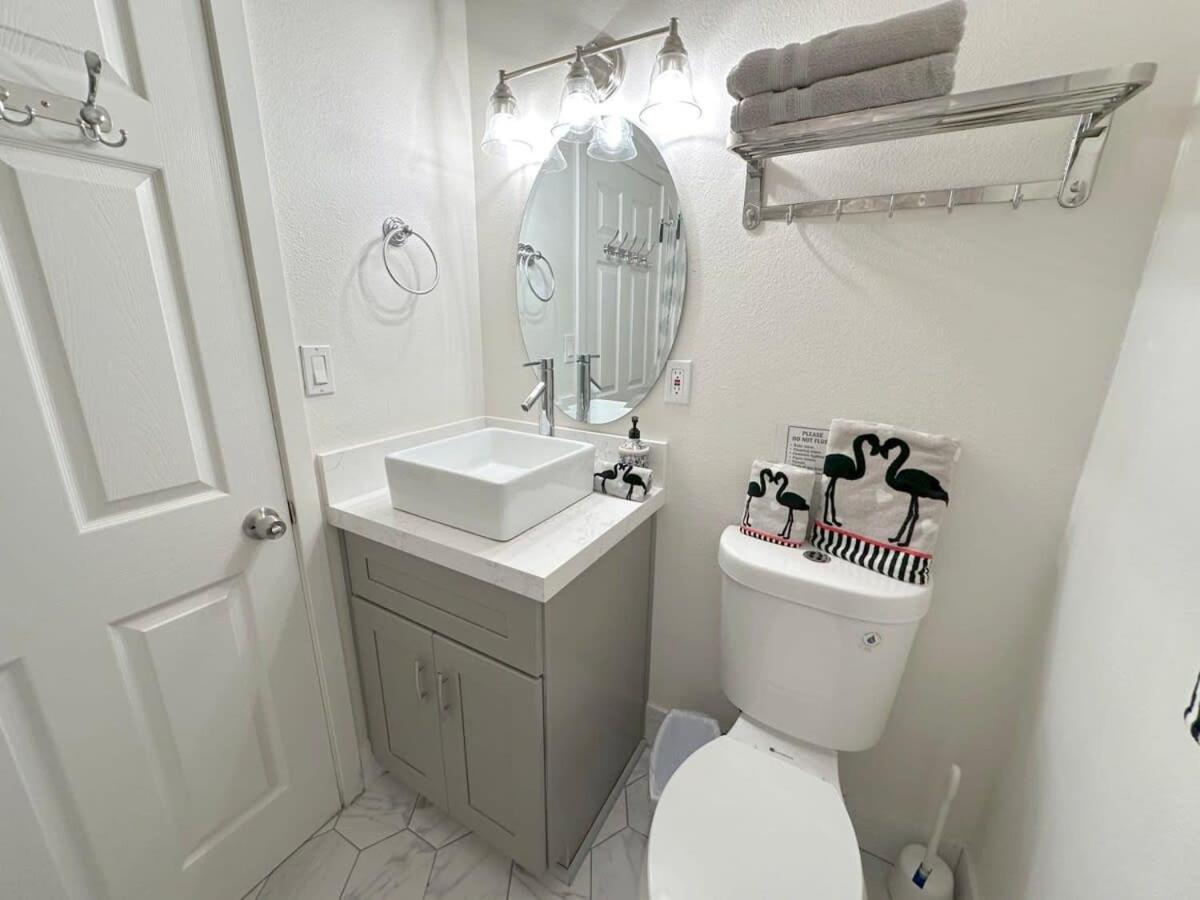 Spacious Disneyland 5 Bedroom 4 Bath House With Game Room Anaheim Dış mekan fotoğraf