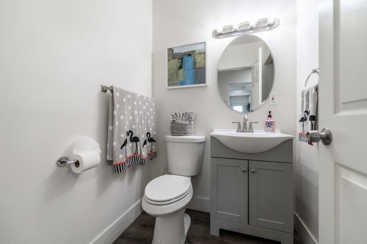 Spacious Disneyland 5 Bedroom 4 Bath House With Game Room Anaheim Dış mekan fotoğraf